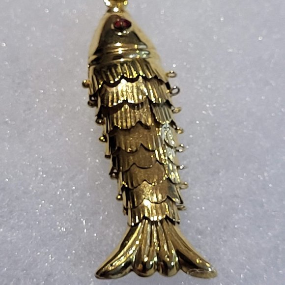 14K Gold Fish Pendant (4cm) - Picture 7 of 10